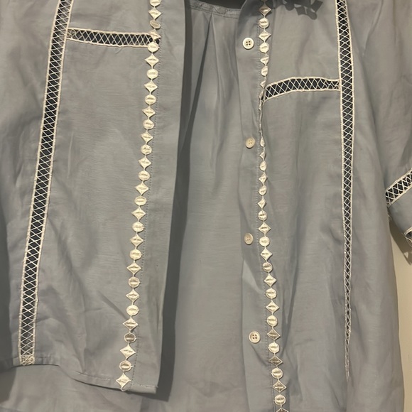 Short sleeve button up - Picture 3 of 7